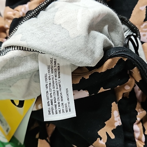 DVF for Target NWT Women’s Halter Leopard Jumpsuit Size XL - Picture 8 of 8